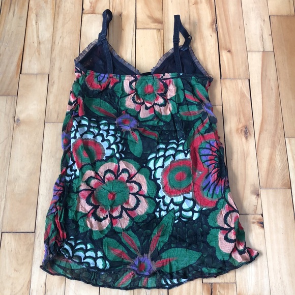 Camisole - Picture 2 of 6